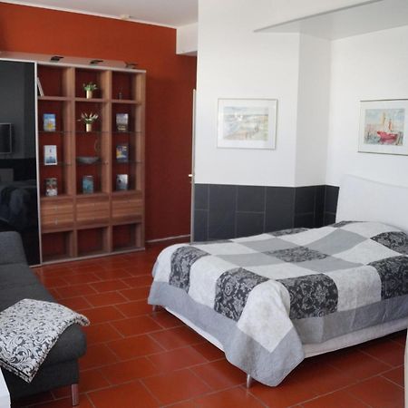 Studio-Apartment - Einraumwohnung קושהאבן מראה חיצוני תמונה